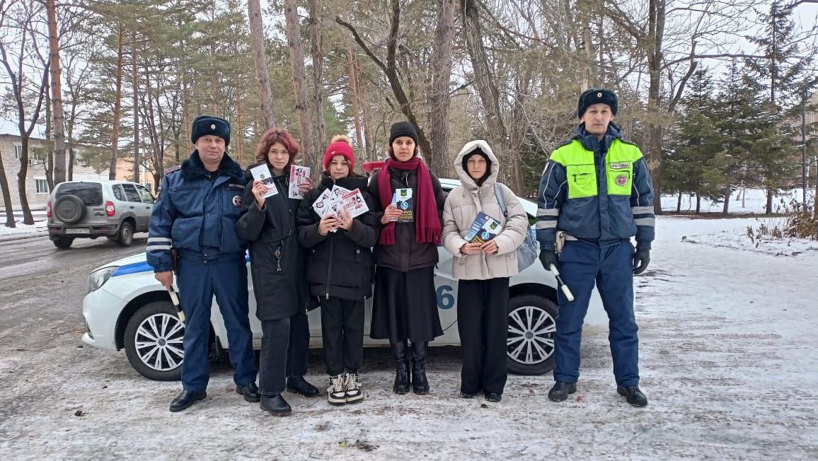 Акция «Мама- автоледи» прошла в пгт. Кировский