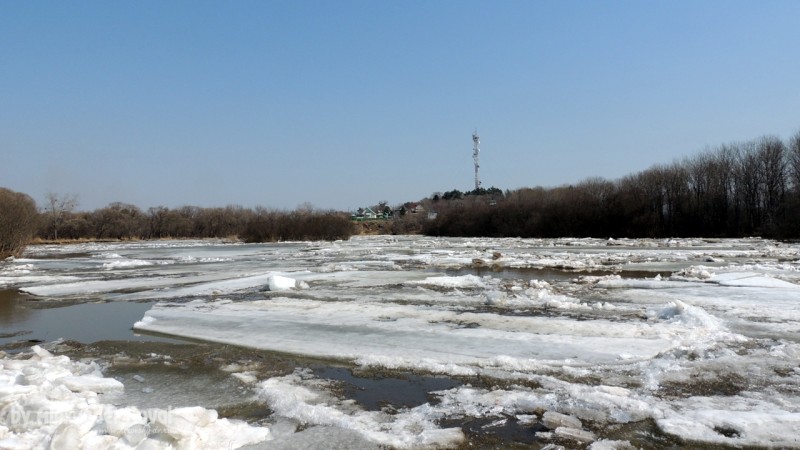 Ледоход, пгт.Кировский