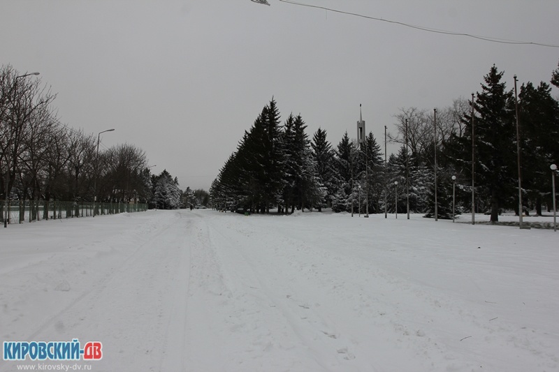 Площадь, пгт.Кировский